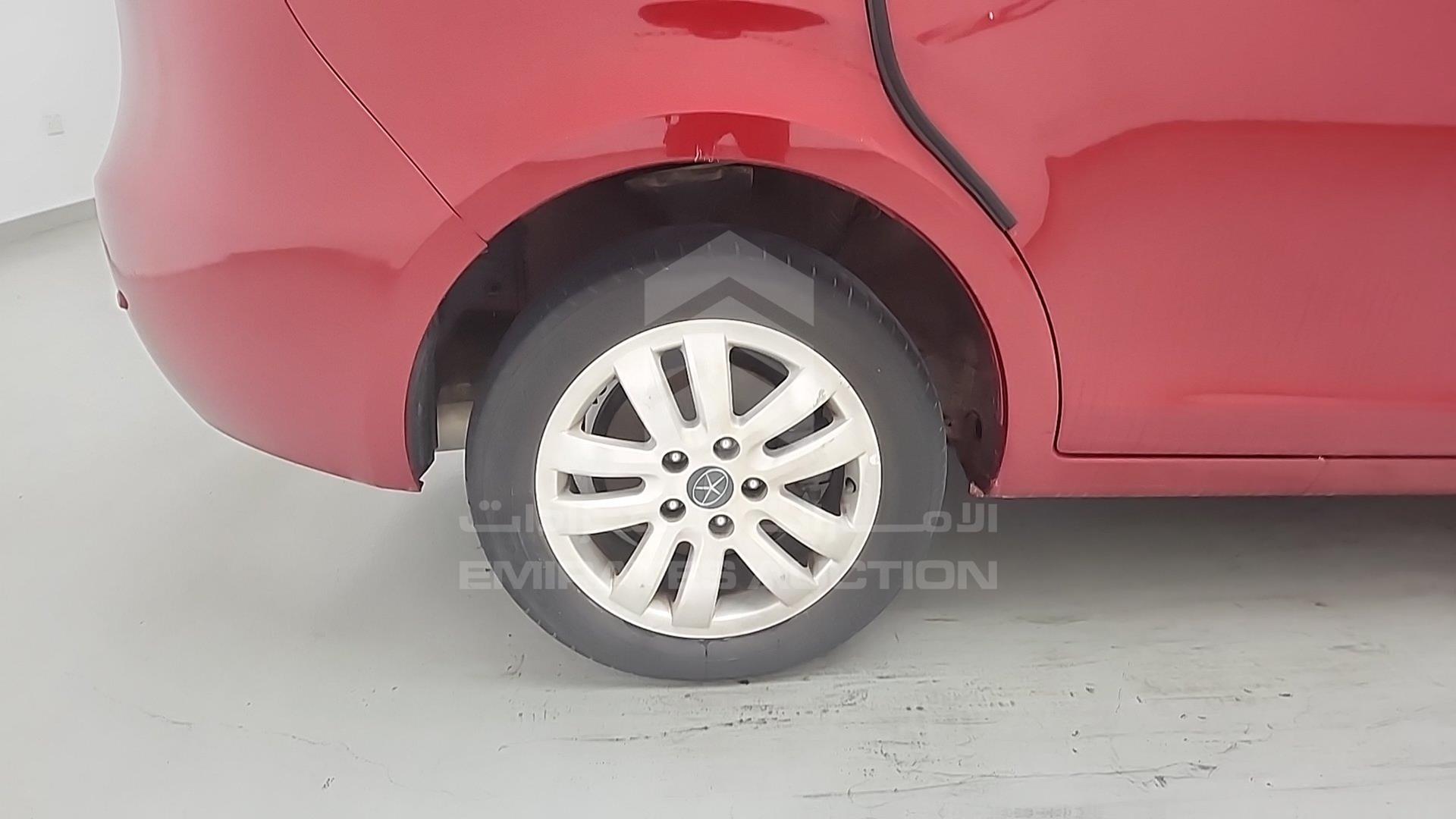 2016 JAC J6 VIN: LJ12EKS37G4400665