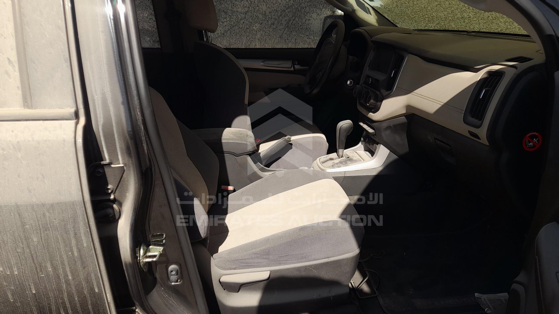 2018 CHEVROLET TRAILBLAZER VIN: MMM156FB8JH614820