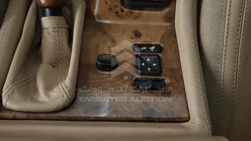 ZAM337B0000331534 Auction: EmiratesAuction Lot: 431370 ZAM337B0000331534 Maserati Quattroporte 1997 RED Photo 16