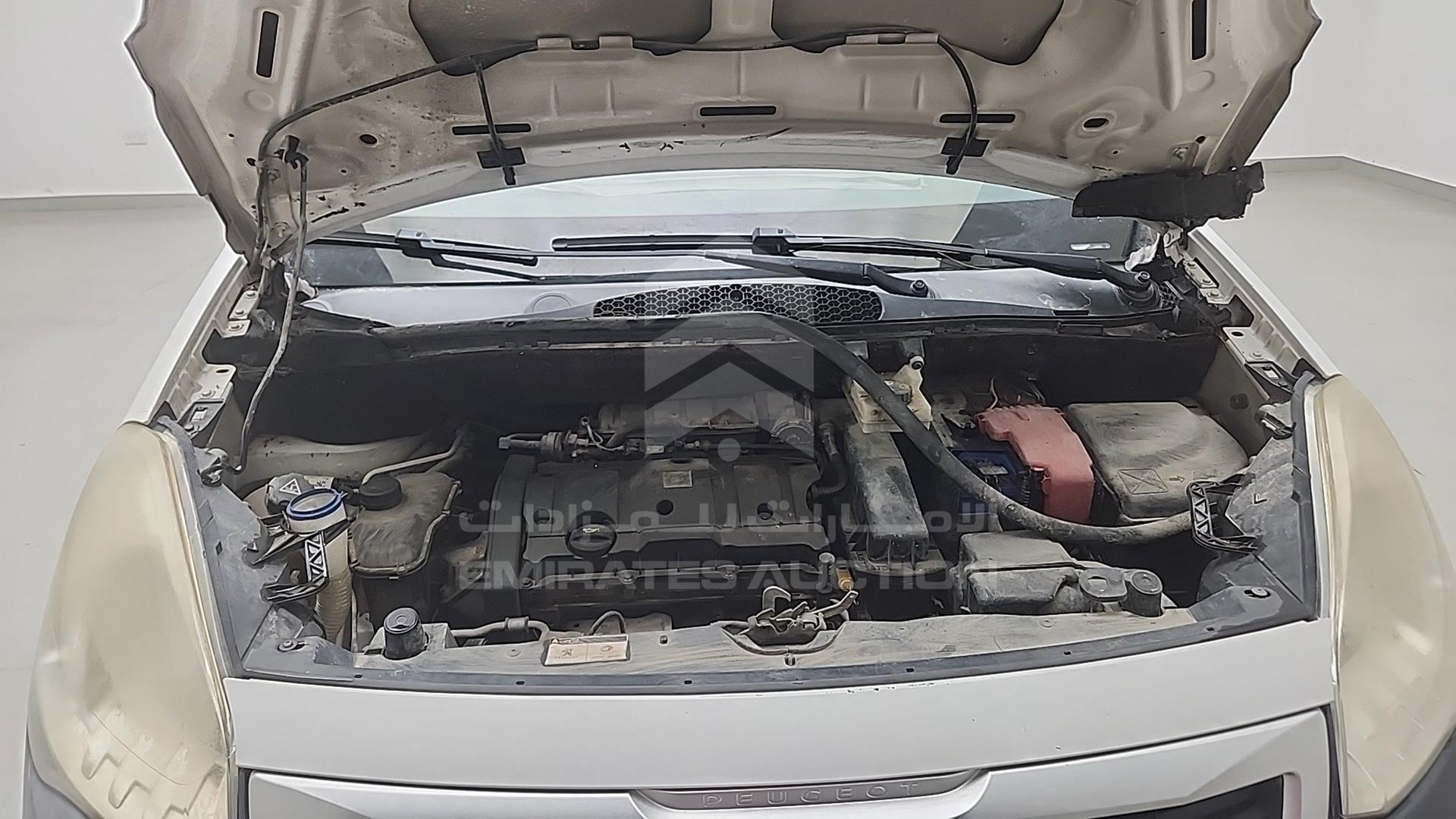 2017 PEUGEOT PARTNER VIN: VF37JNFUXHJ508703