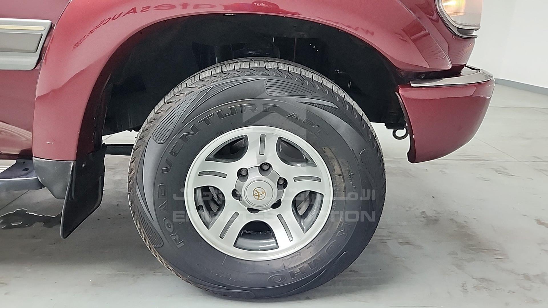 1990 TOYOTA LAND CRUISER VIN: FJ800000117