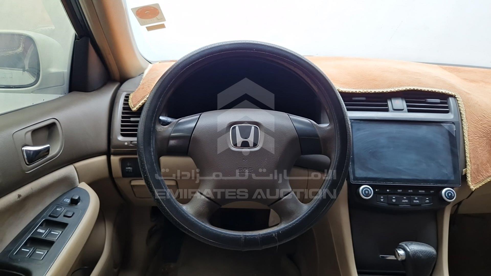 2004 HONDA ACCORD VIN: JHMCM56584C401056
