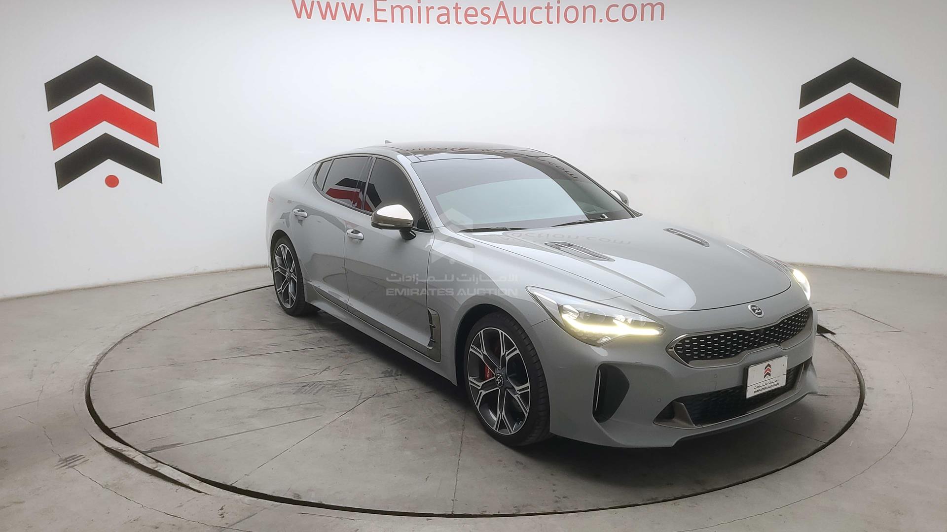 2020 KIA STINGER VIN: KNAE551C6L6074518