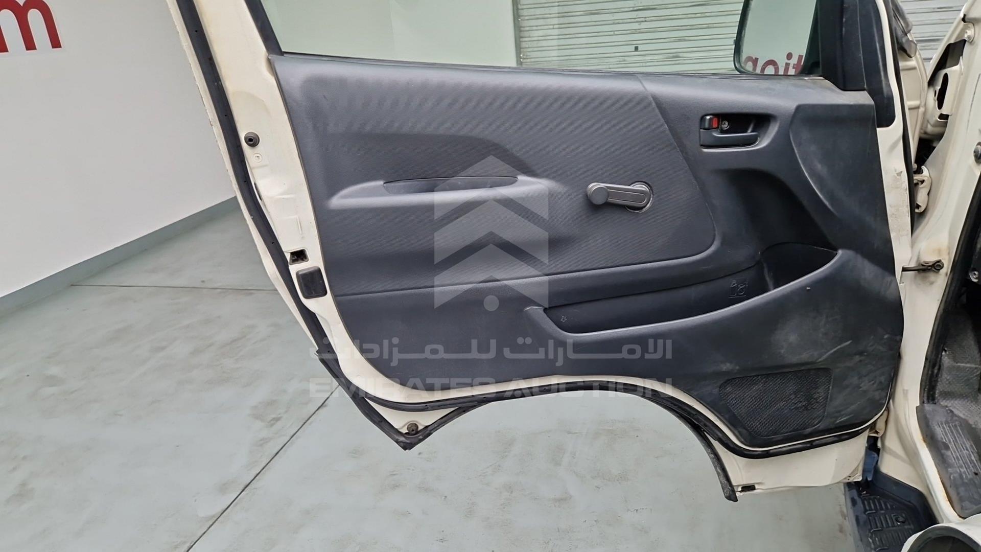 2008 TOYOTA HIACE VIN: JTGJX02P480018932