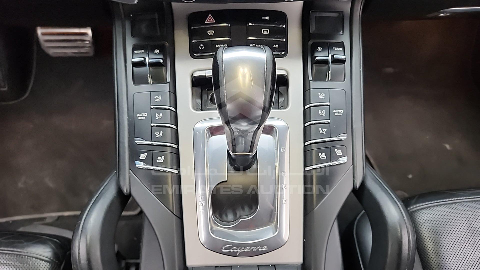 2011 PORSCHE CAYENNE VIN: WP1ZZZ92ZBLA41361