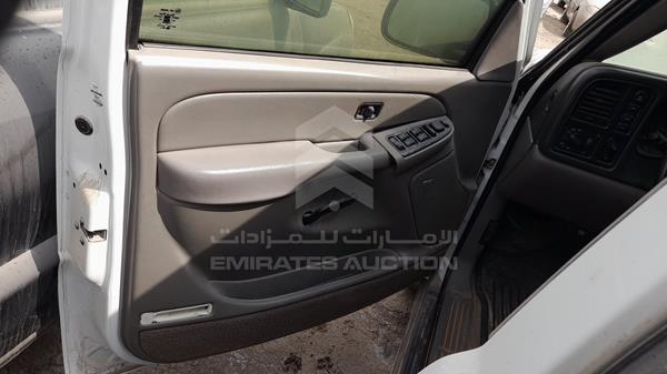 GMC Yukon 2004 1GKEK13ZX4J154154 Image 30