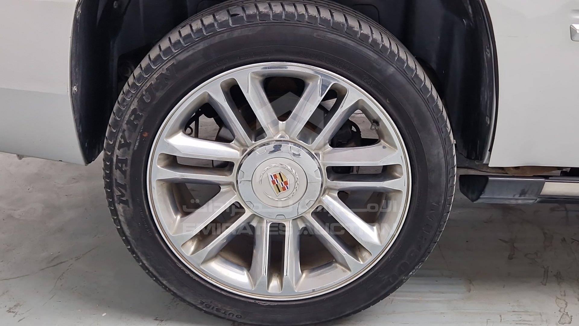 2014 CADILLAC ESCALADE VIN: 1GYS47EF0ER112197