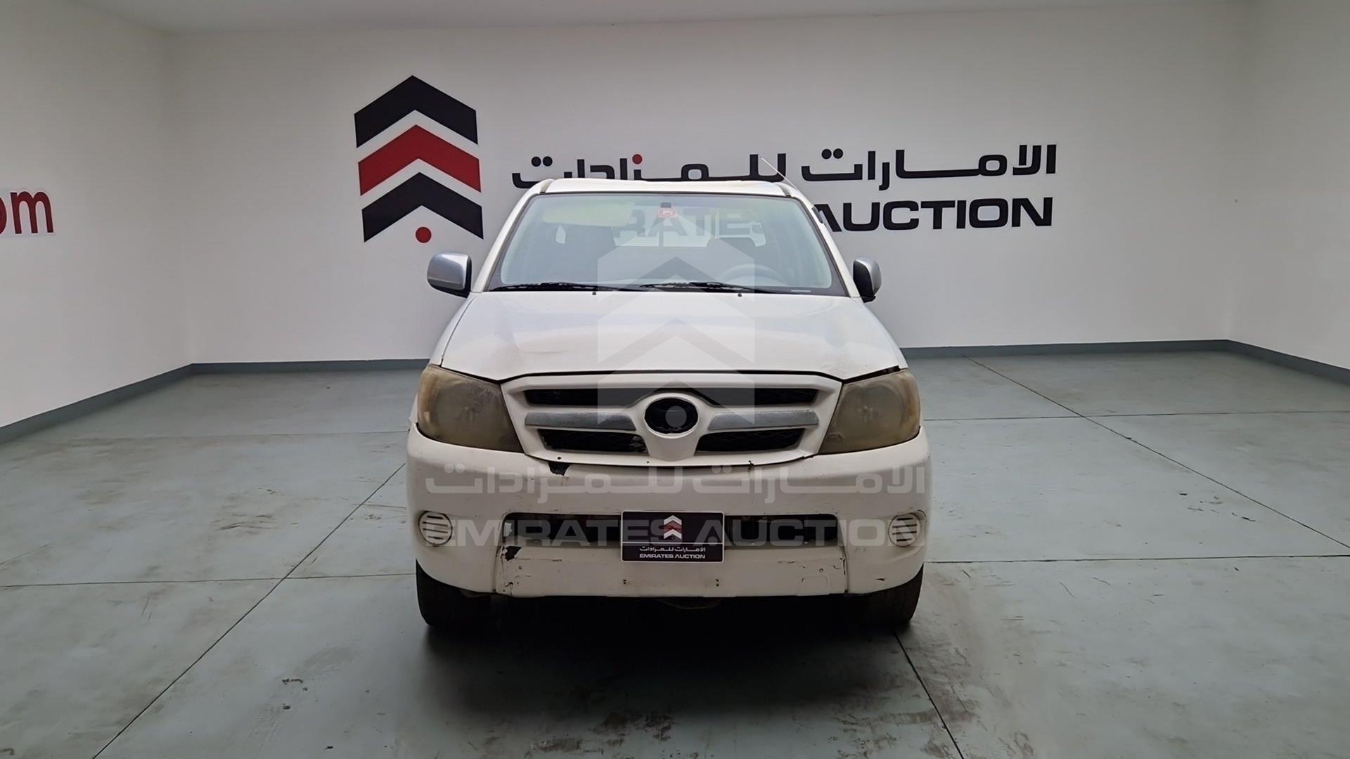 2007 TOYOTA HILUX VIN: MR0EW12G772009704