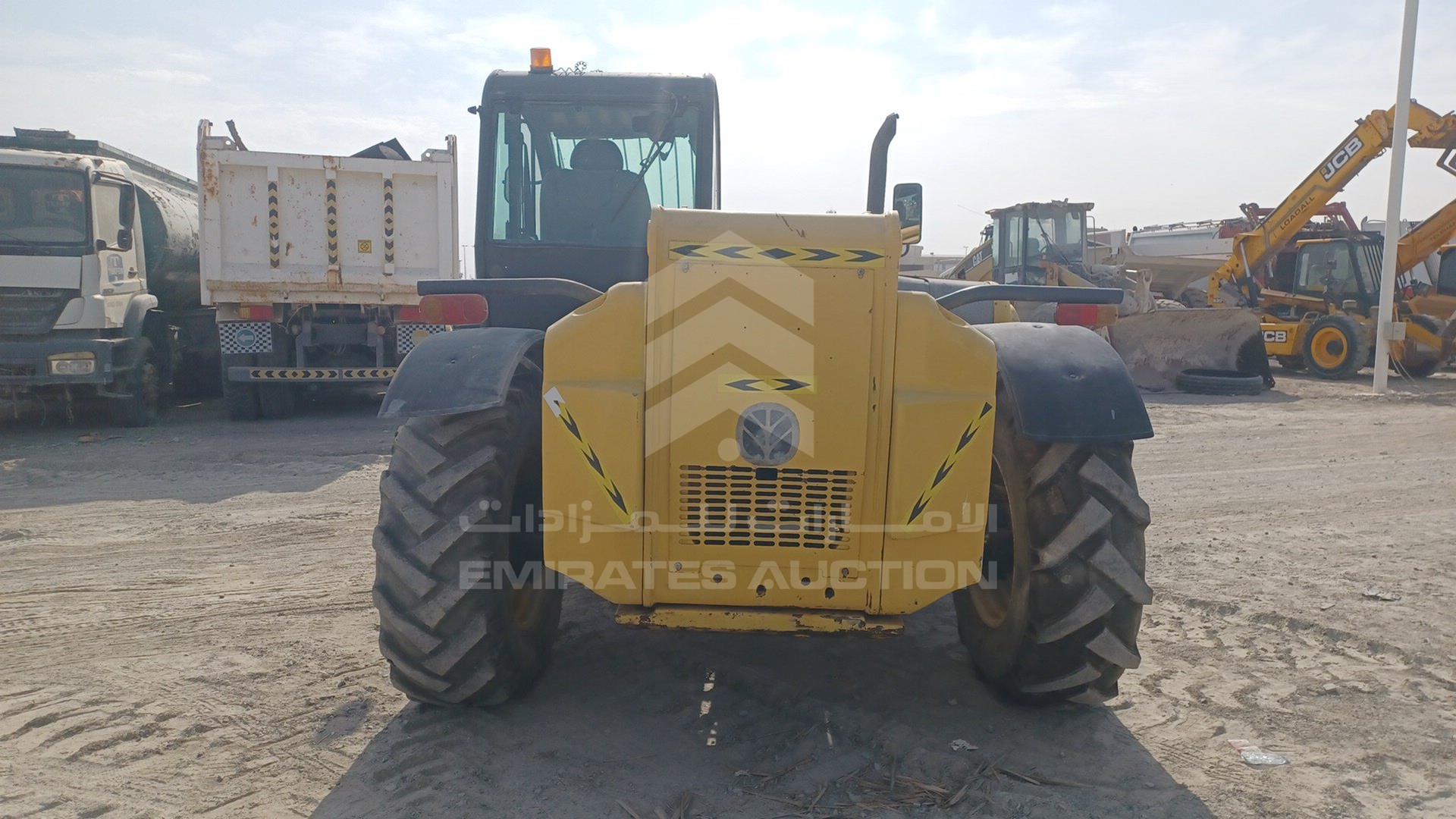 2007 NEW HOLLAND LM 1745 VIN: FNHNH17MN7HK37134