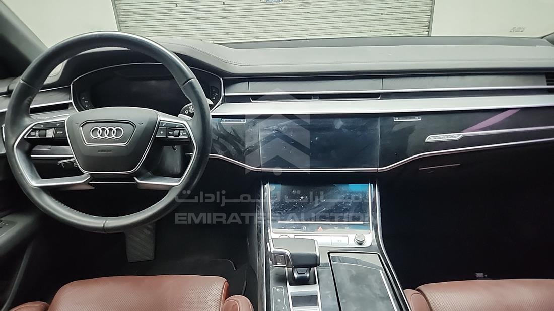 اودي A8 2020 — نظم الترفيه وكاميرا المراقبة والملاحة — صورة 16