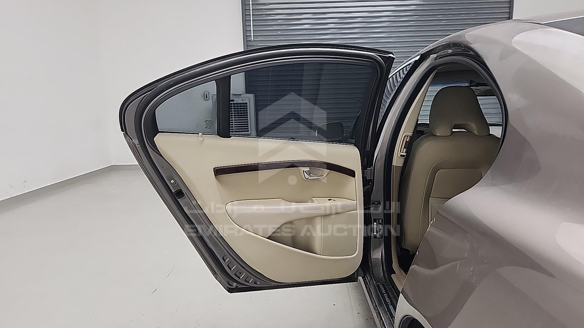 2008 VOLVO S 80 VIN: YV1AS565881076841