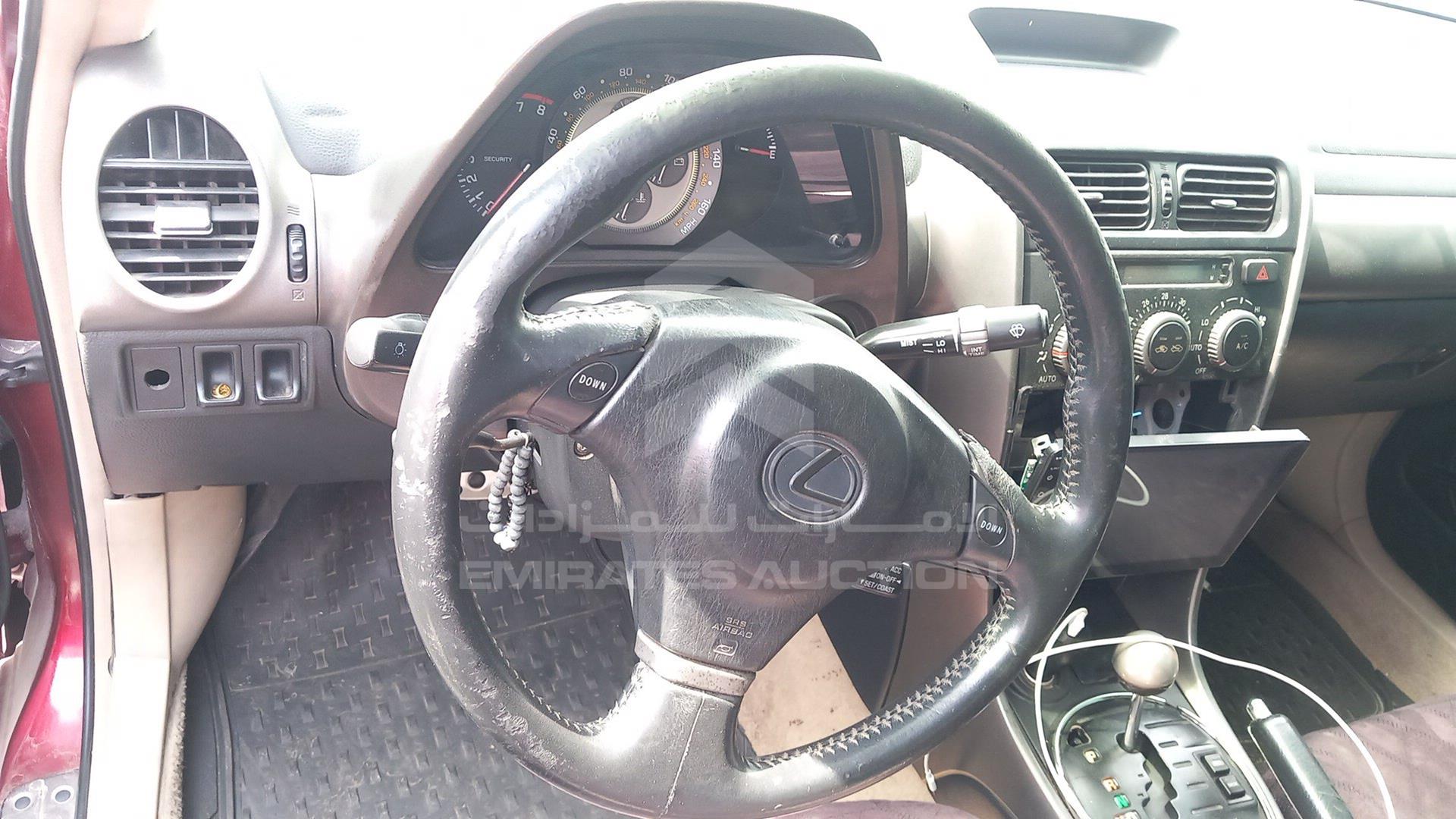 2001 LEXUS IS300 VIN: JTHBD182810031599