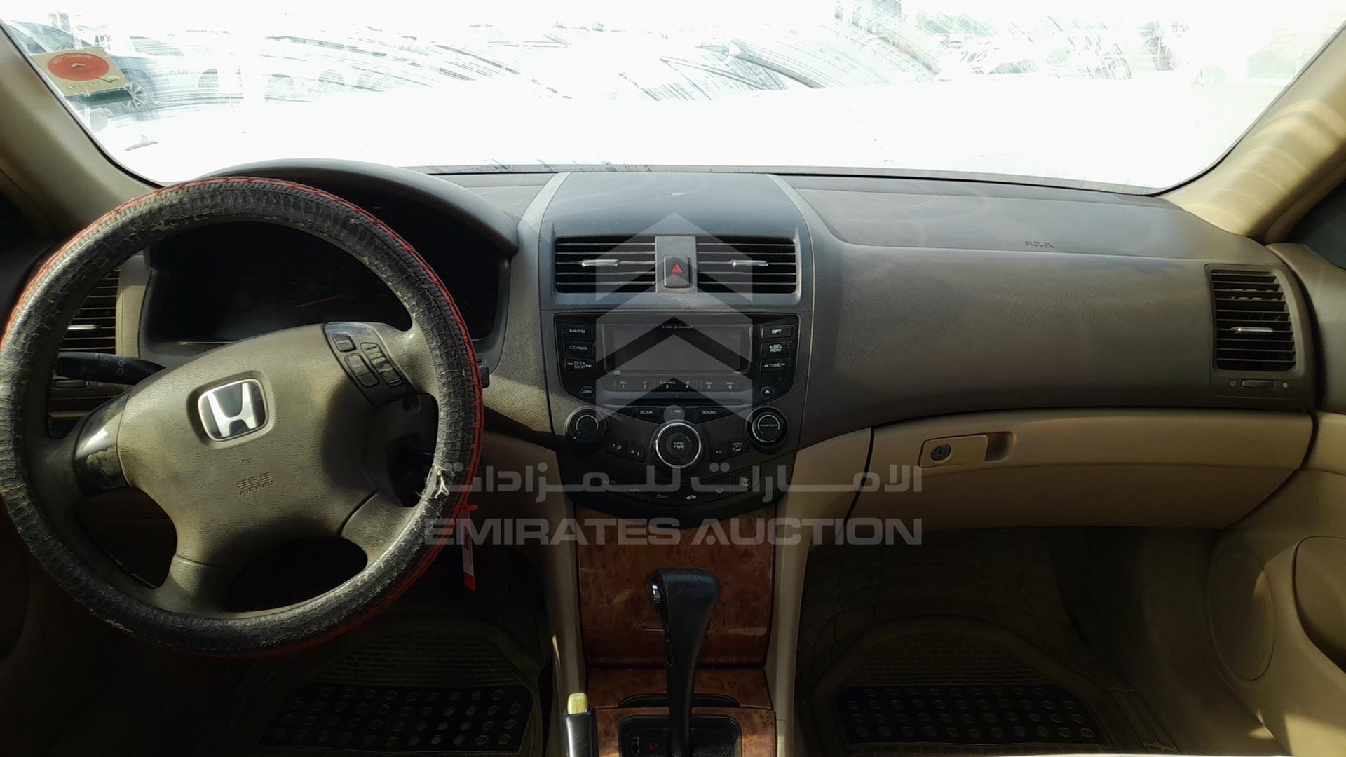 2005 HONDA ACCORD VIN: JHMCM56715C401032
