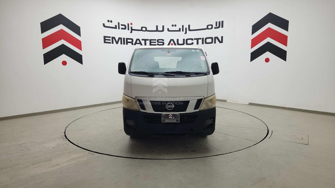 2014 Nissan Urvan — 360-degree view