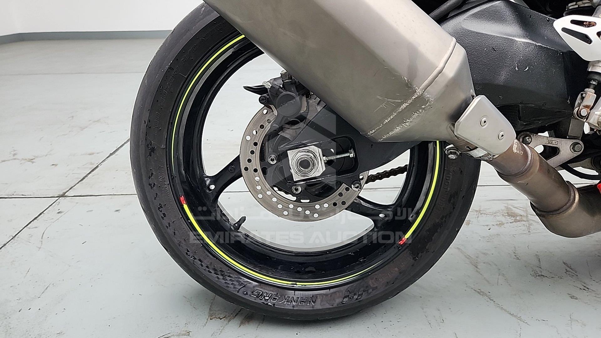 2015 SUZUKI GSXR 1000 VIN: JS1GT78A0F2100201
