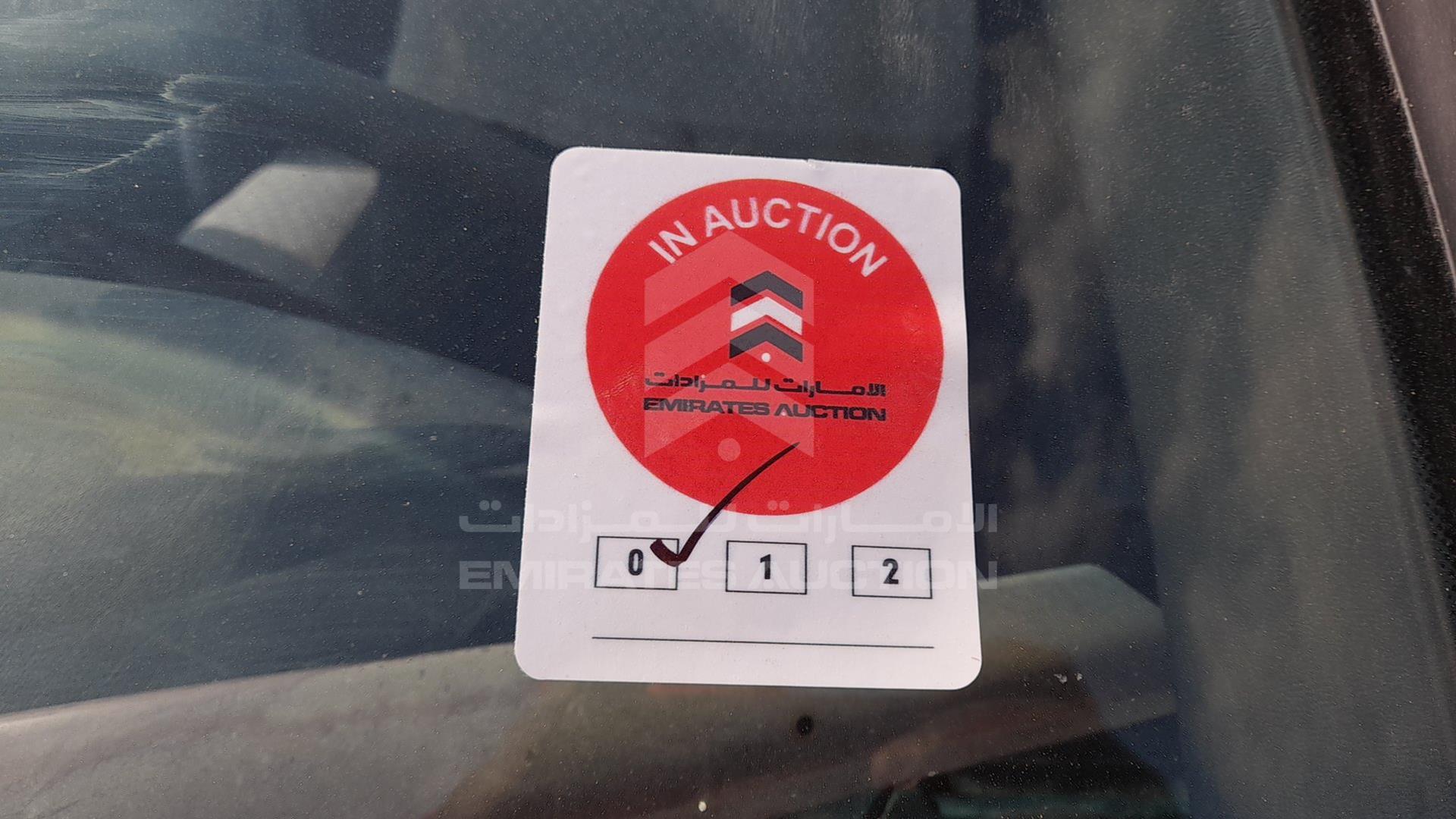 2001 MERCEDES SEL 500 VIN: WDB1400511A064752