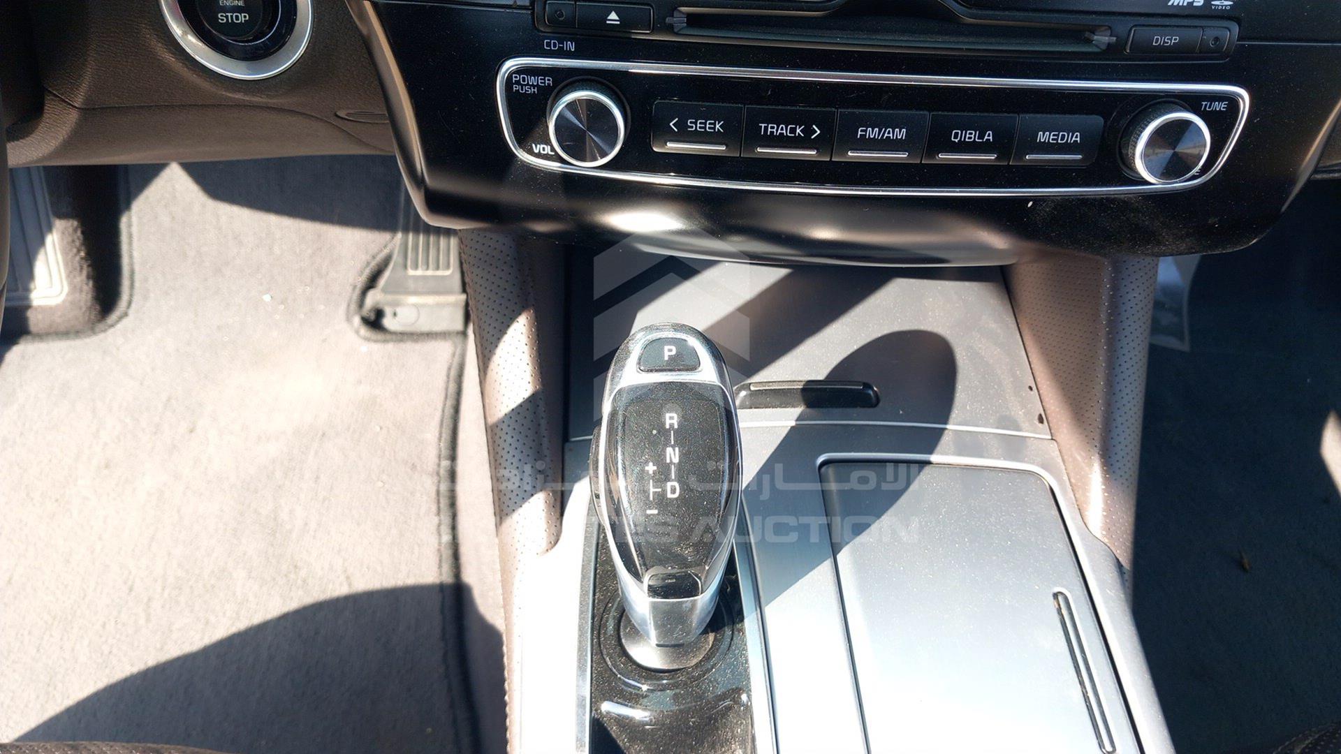 2013 KIA QUORIS VIN: KNALW4129D6007600