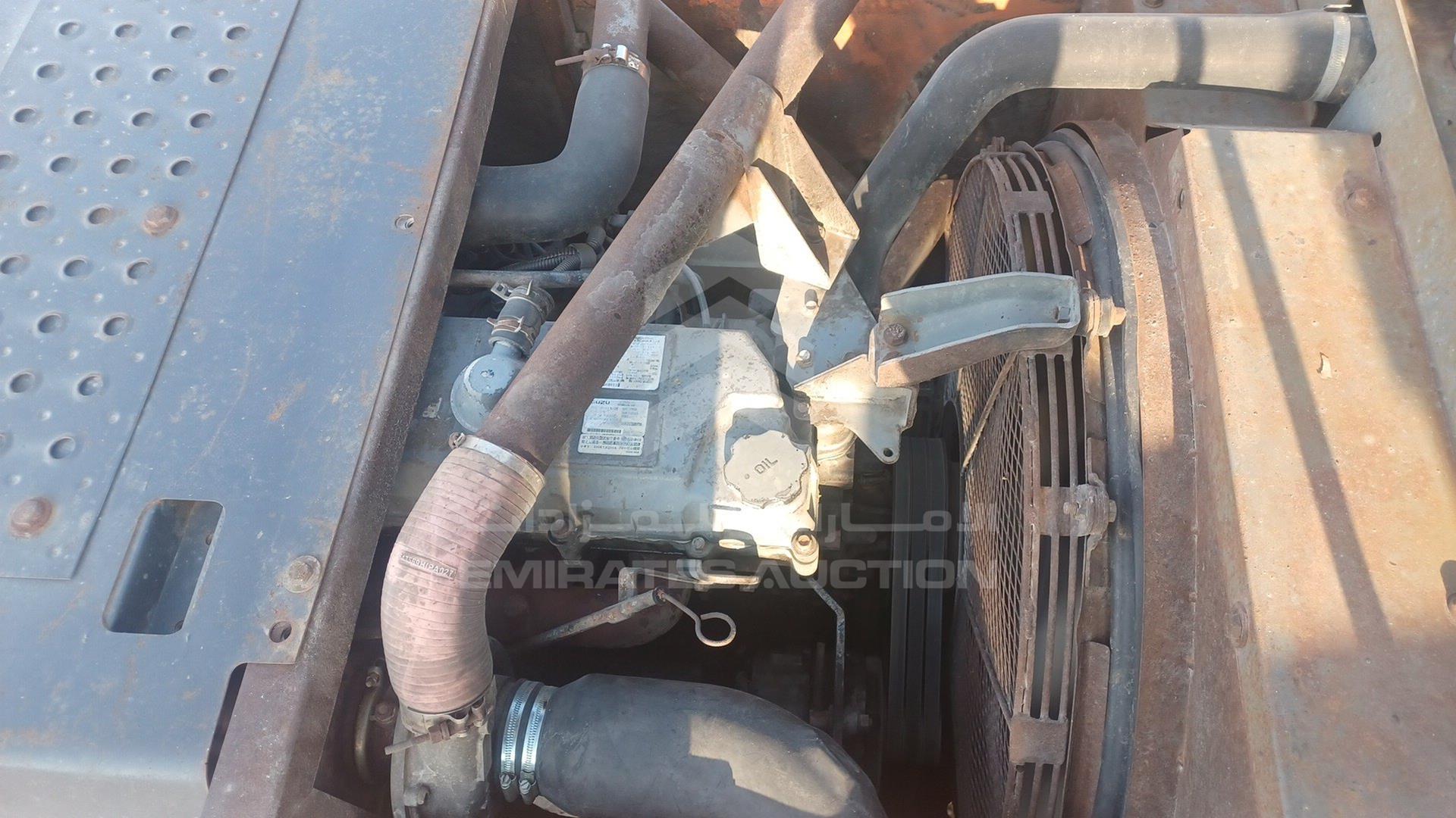 2016 HITACHI EXCAVATOR VIN: HHEAXA00J00100363