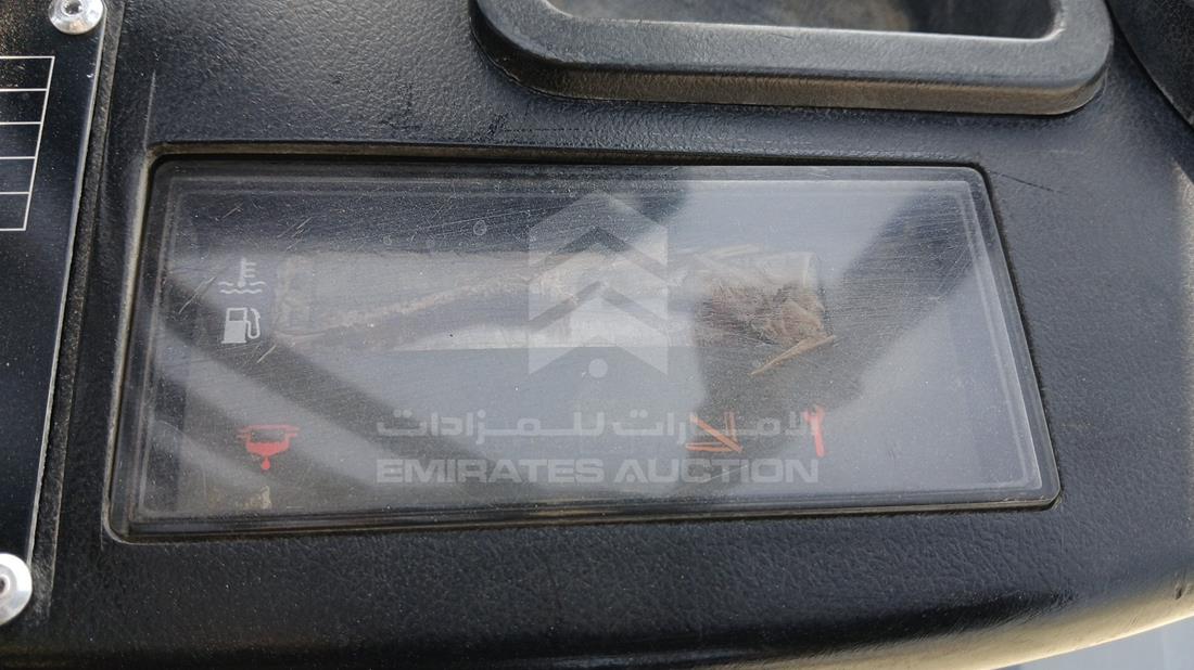 تويوتا رافعة 2015 — مؤشر السرعة — صورة 12