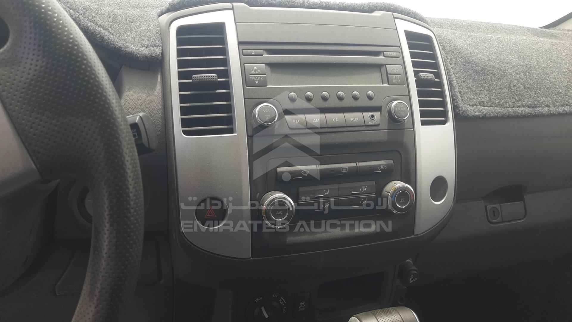 2014 NISSAN XTERRA VIN: 5N1AN0N69EN800286