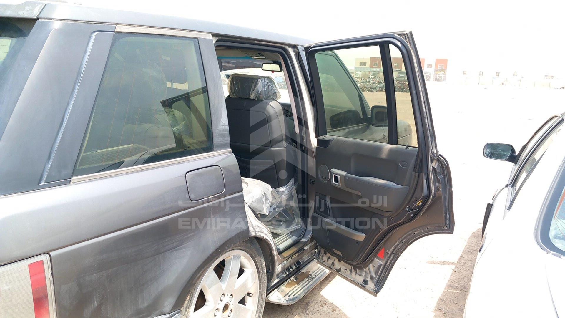 2005 RANGE ROVER HSE VIN: SALLMAMA45A189270