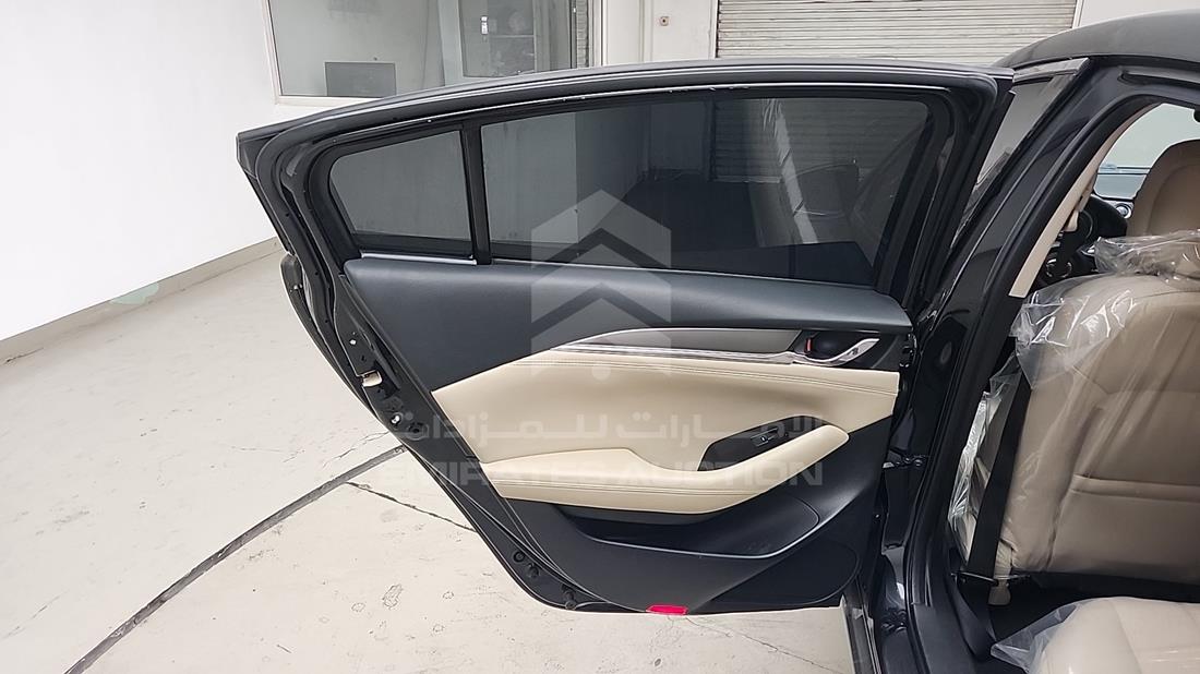 مازدا 6 2021 — الباب الخلفي الأيسر — صورة 18