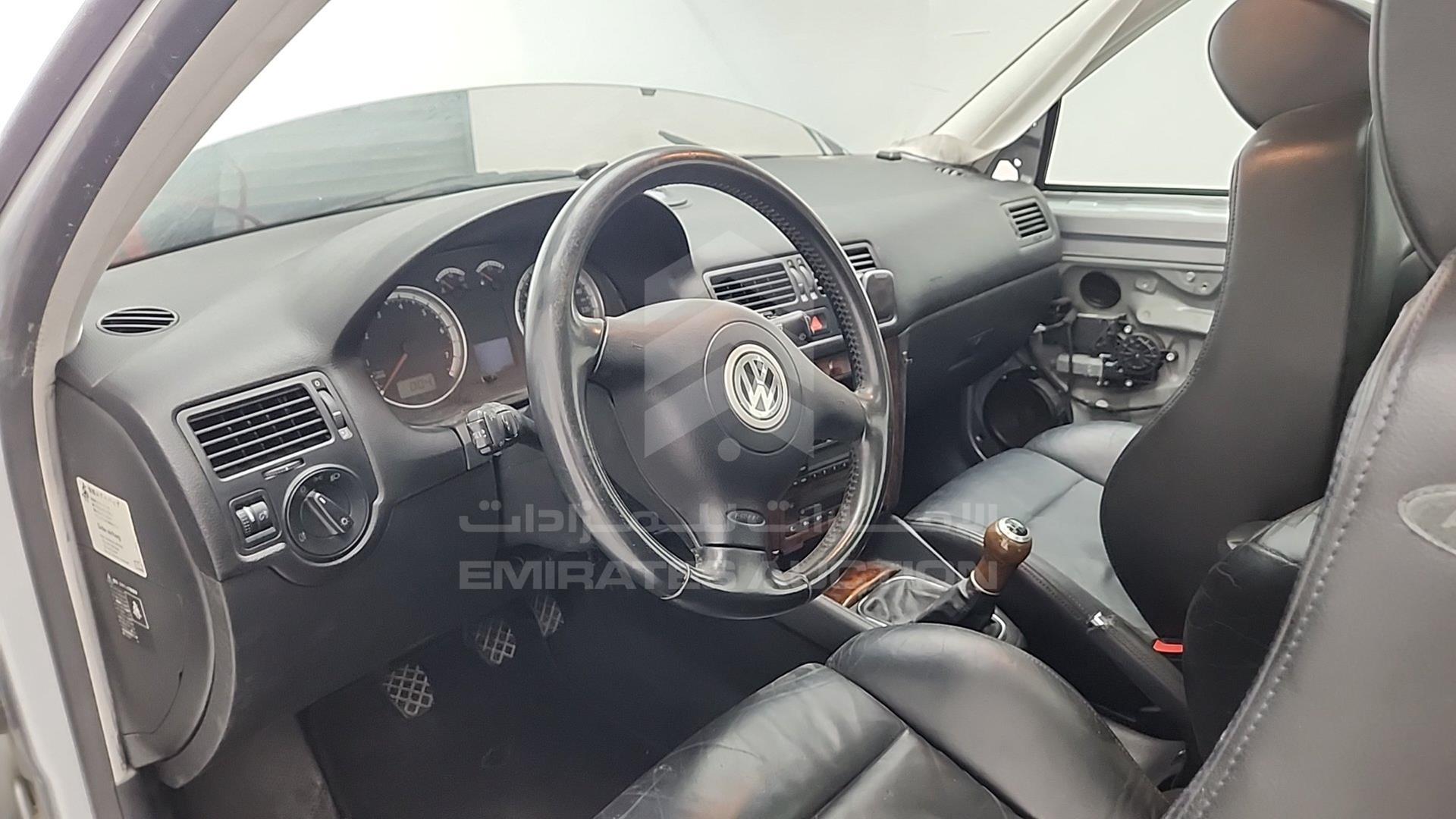 2001 VOLKSWAGEN BORA VIN: WVWZZZ1JZ1D376500