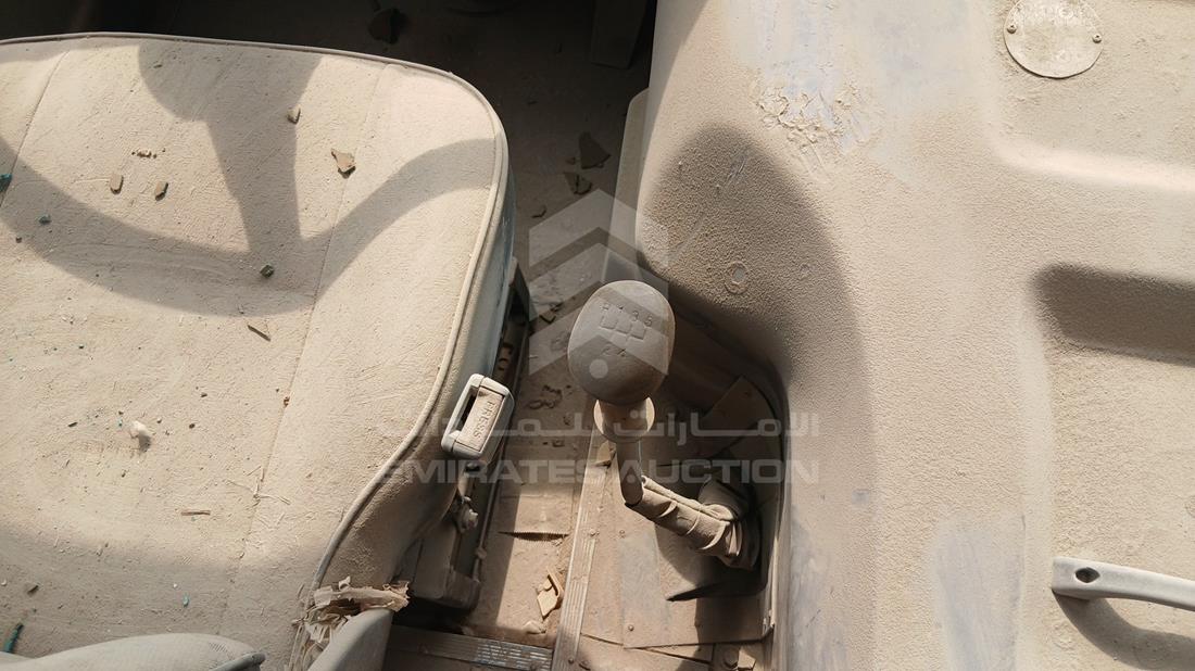 2016 Ashok Leyland Falcon — Gear View — Photo 16
