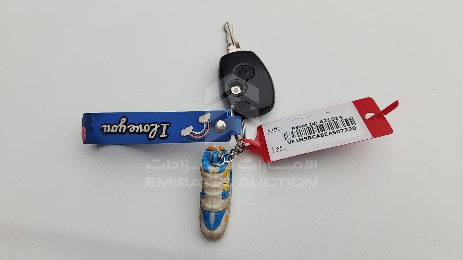2014 RENAULT DUSTER VIN: VF1HSRCA8EA507220