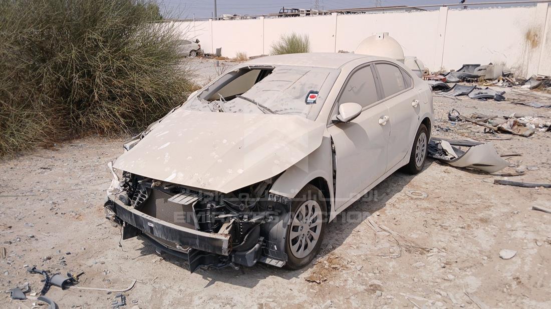 كيا سيراتو 2024 — الزاوية الأمامية اليسرى — صورة 5