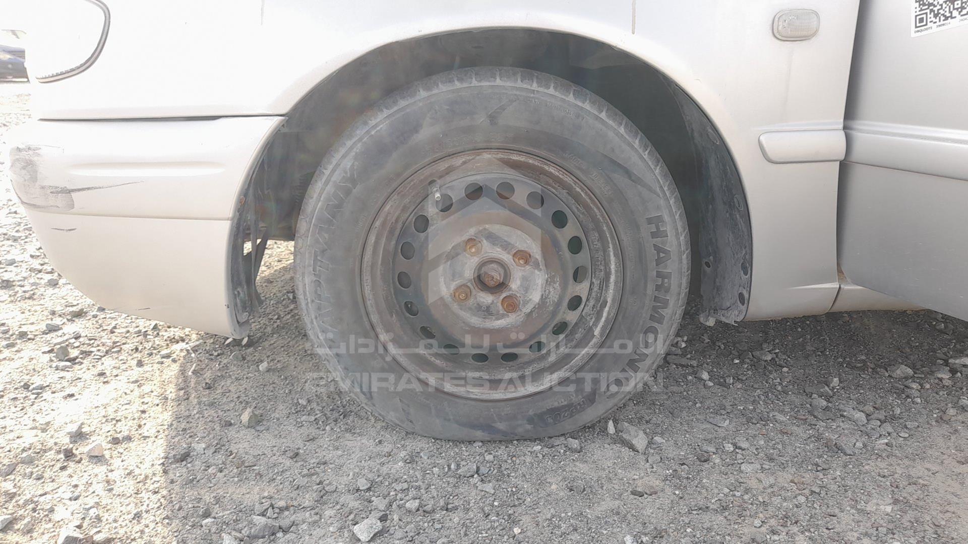 2000 TOYOTA COROLLA VIN: JT2BA13E7Y3091838