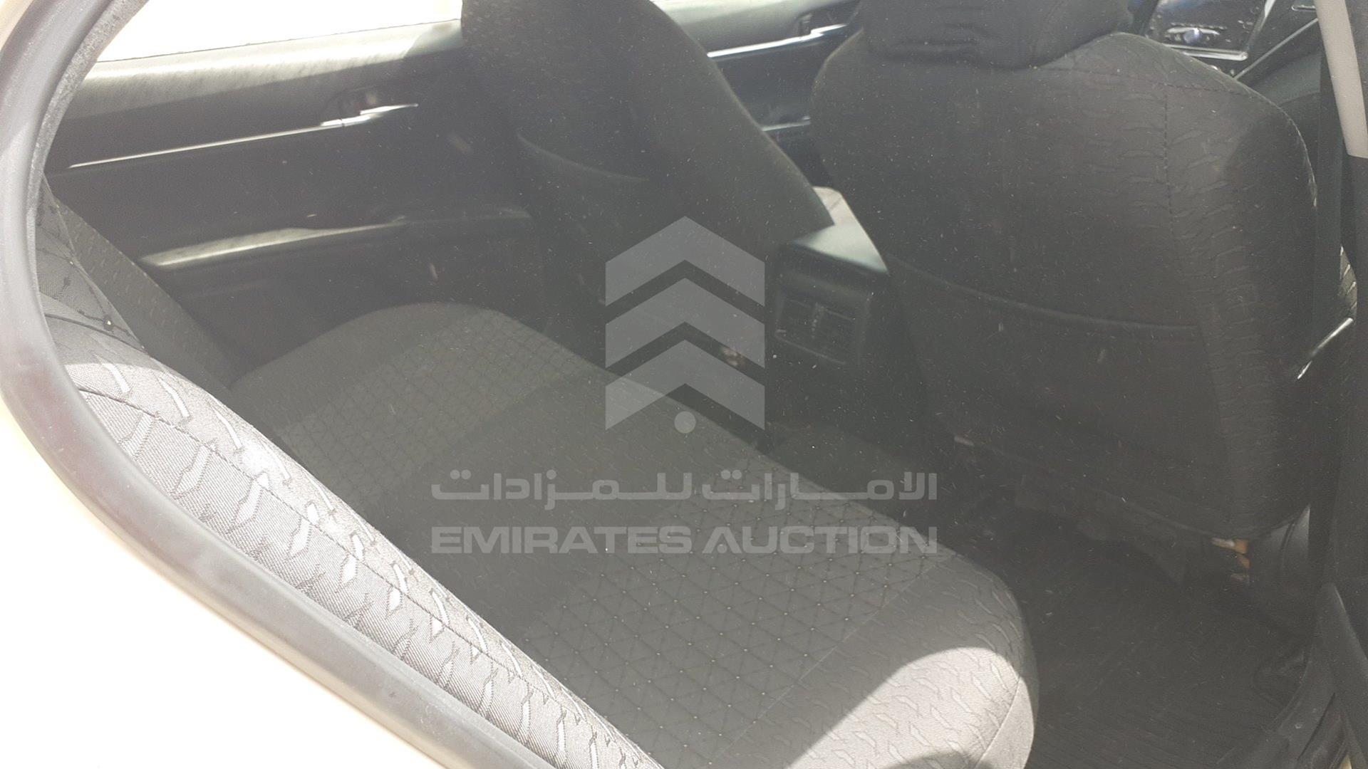 2018 TOYOTA CAMRY VIN: JTNB29HK4J3012094