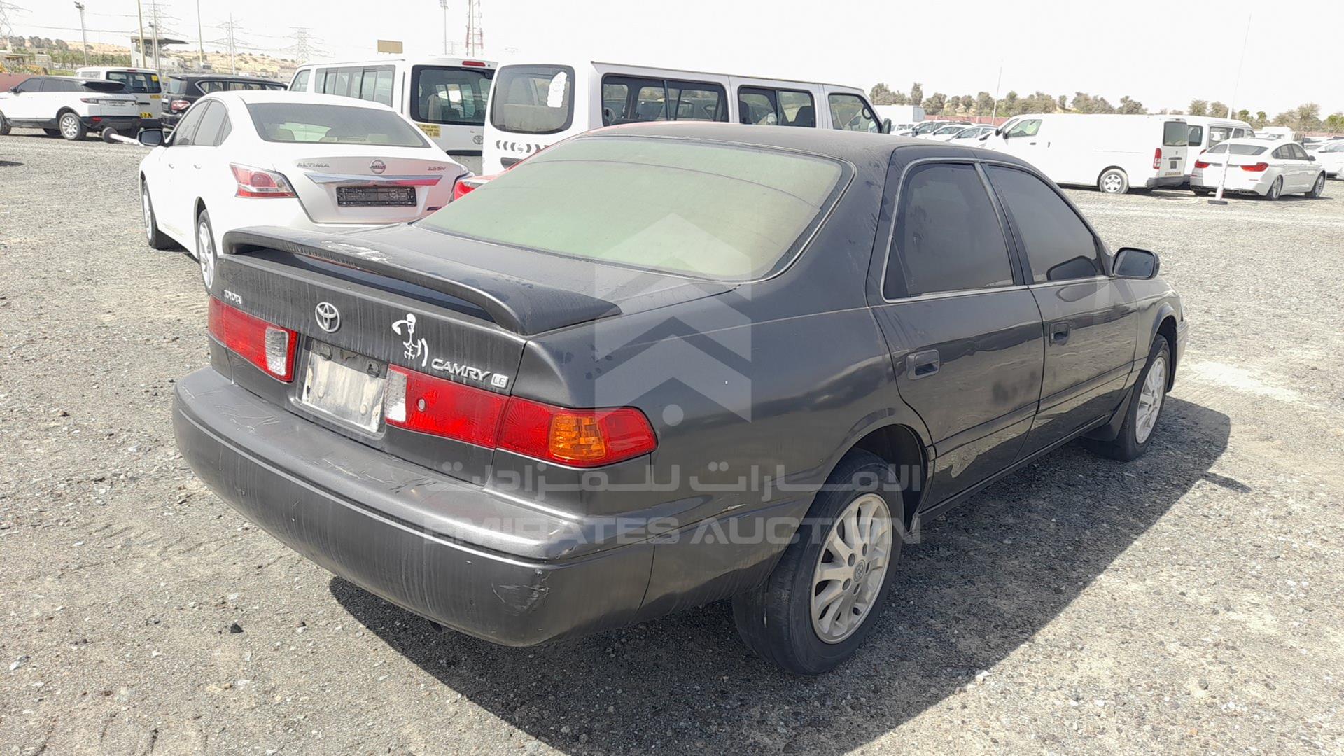 2001 TOYOTA CAMRY VIN: 4T1BG22K31U867090