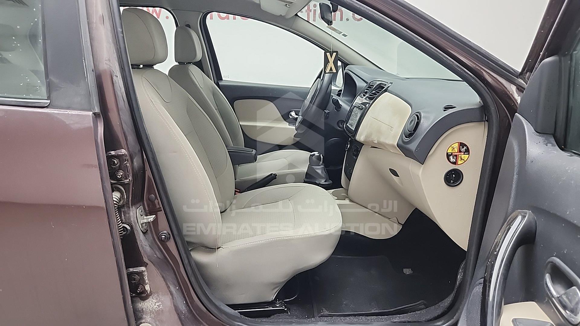 2017 RENAULT SYMBOL VIN: VF14SRAB8HT513862