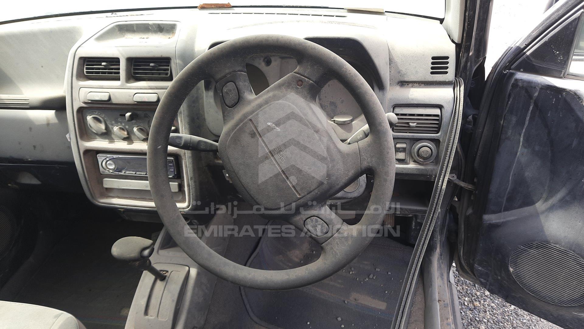 0 MITSUBISHI --- VIN: H56A5222093