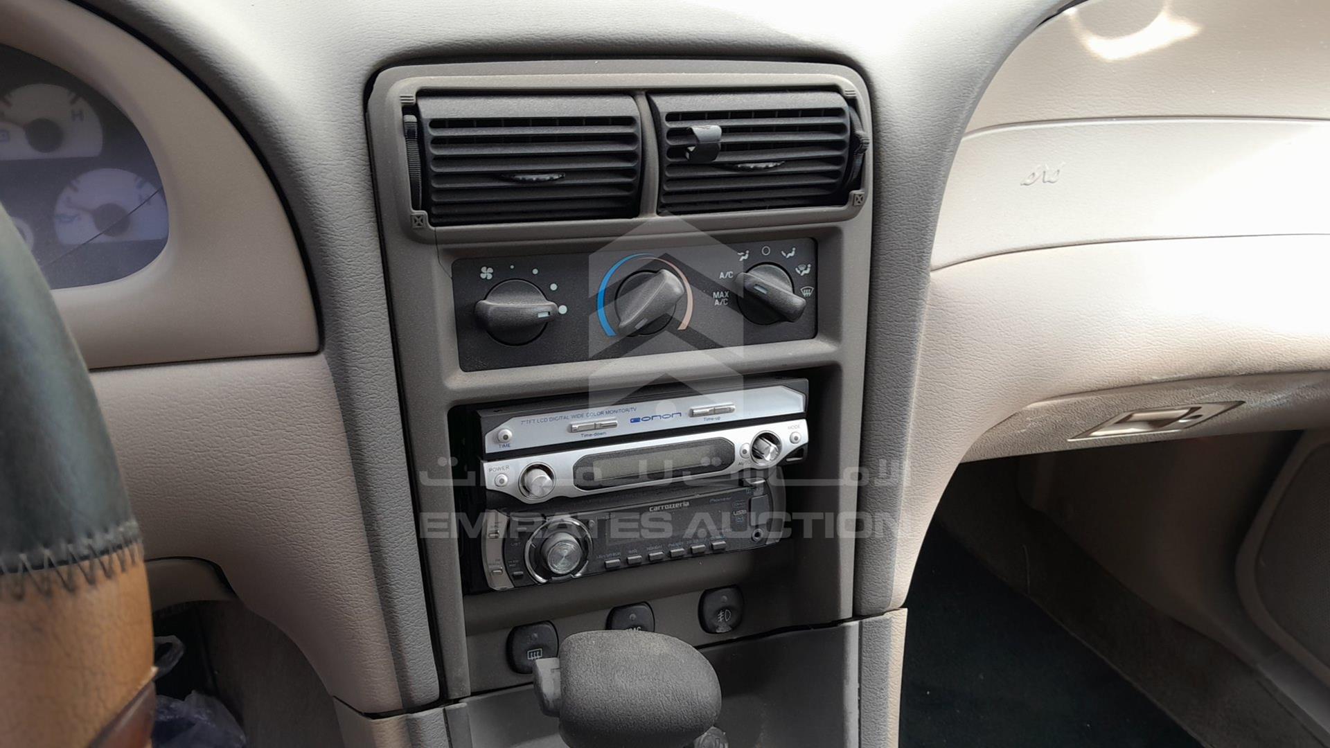 2002 FORD MUSTANG VIN: 1FAFP45X52F162943