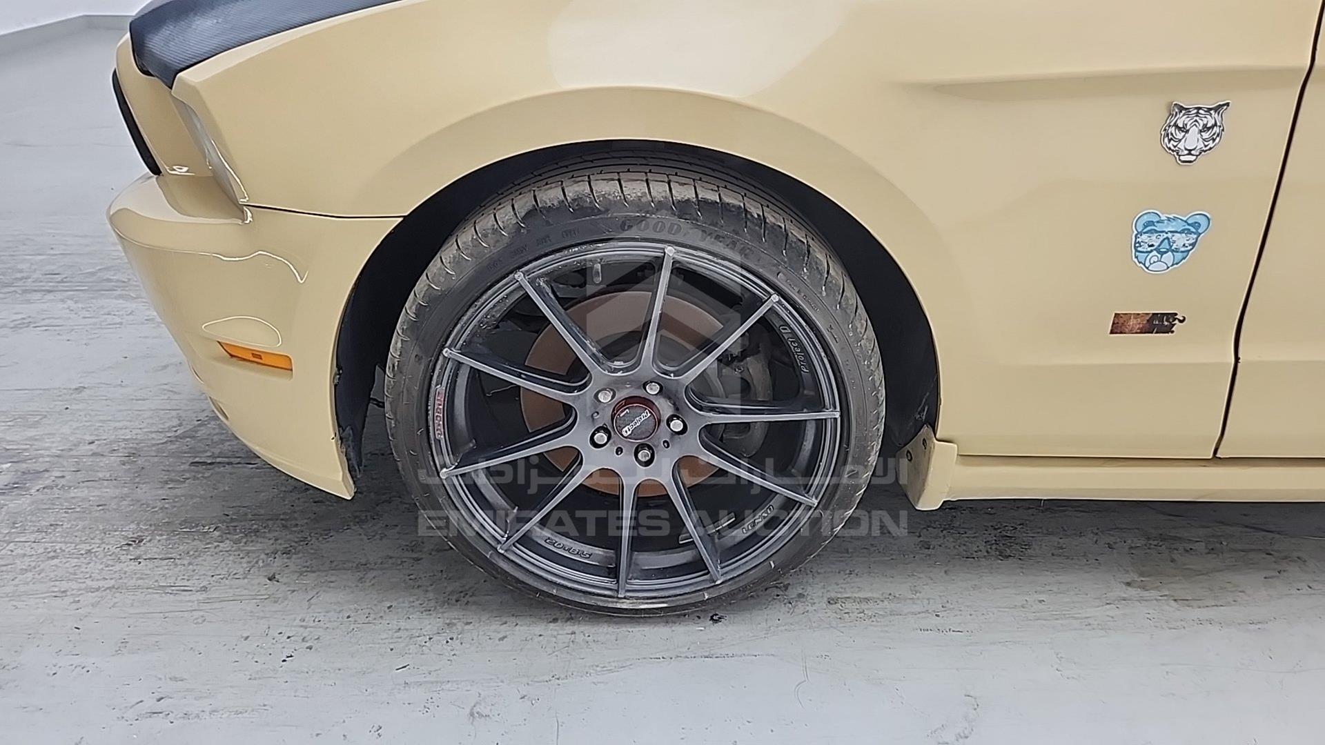 2014 FORD MUSTANG VIN: 1ZVBP8CFXE5245933