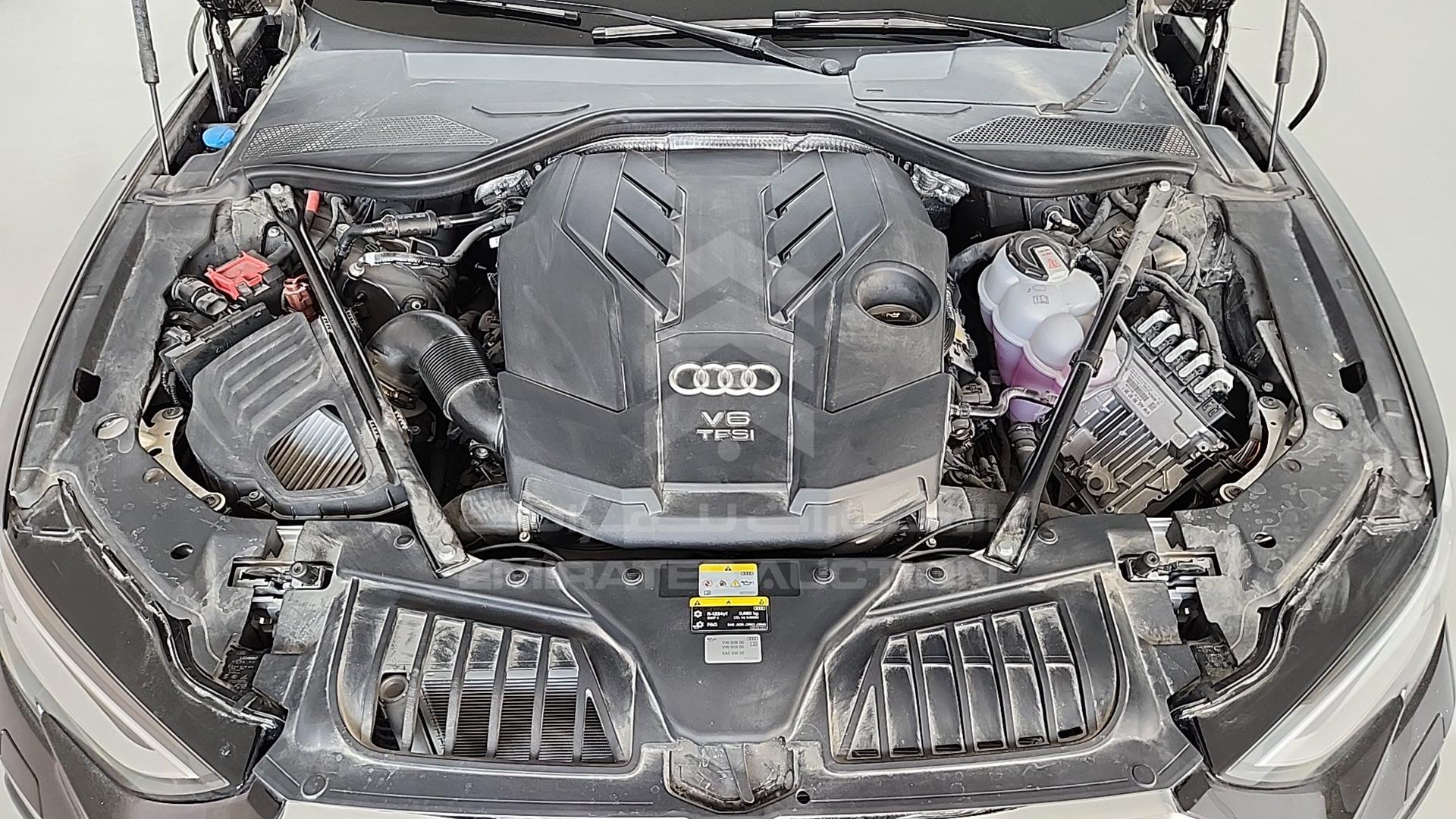 2025 AUDI A8 VIN: WAUZZZF85SN000643