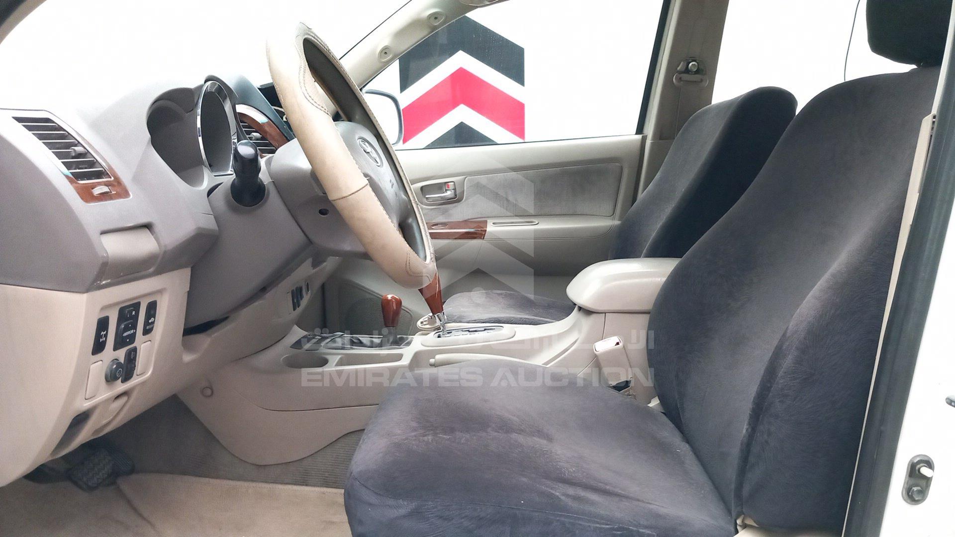 2007 TOYOTA FORTUNER VIN: MHFYU59G477001095