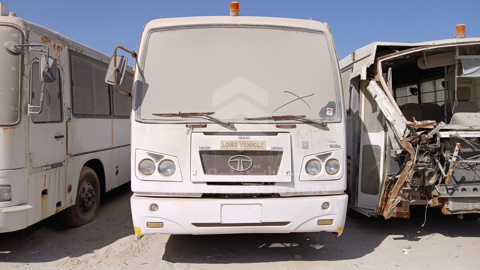 2010 TATA LPO1512-55 VIN: MAT412065A0L01102