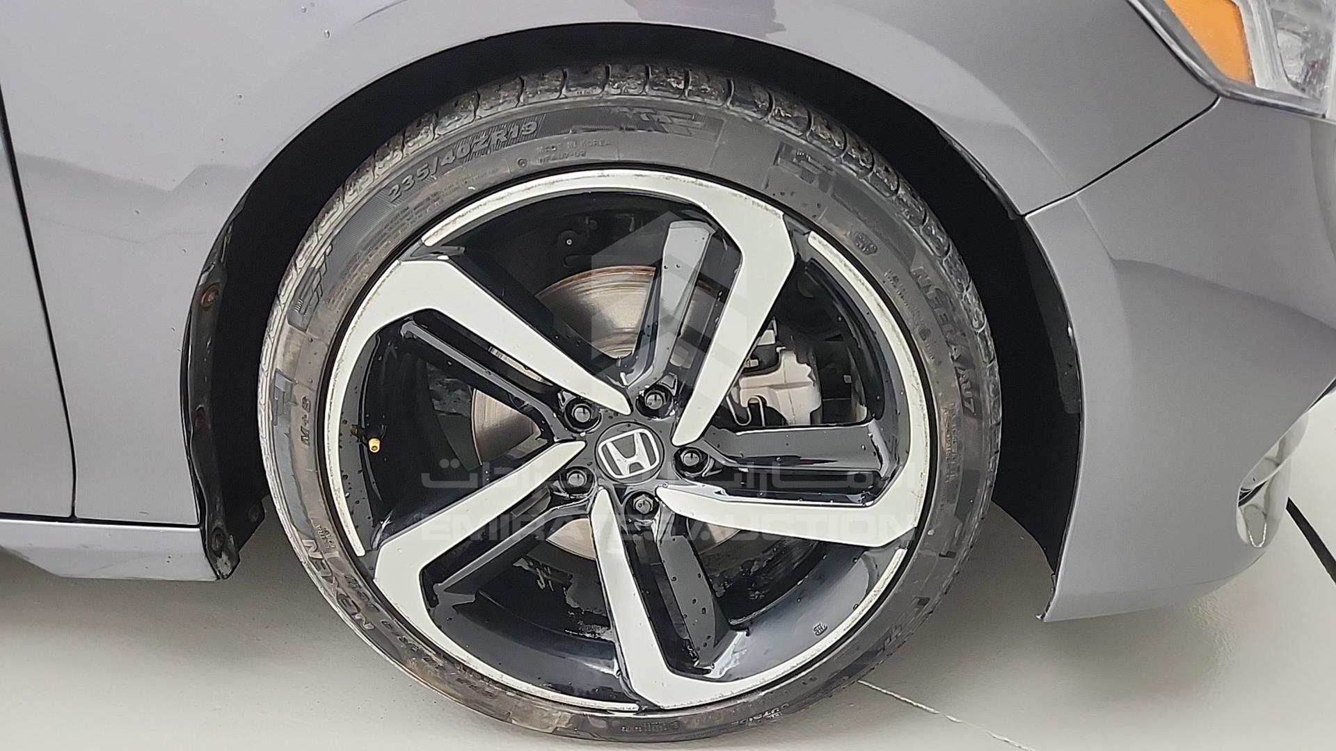 2018 HONDA ACCORD VIN: 1HGCV2630JA510635