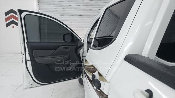 MMBMG35H5JH014731 Mitsubishi L 200