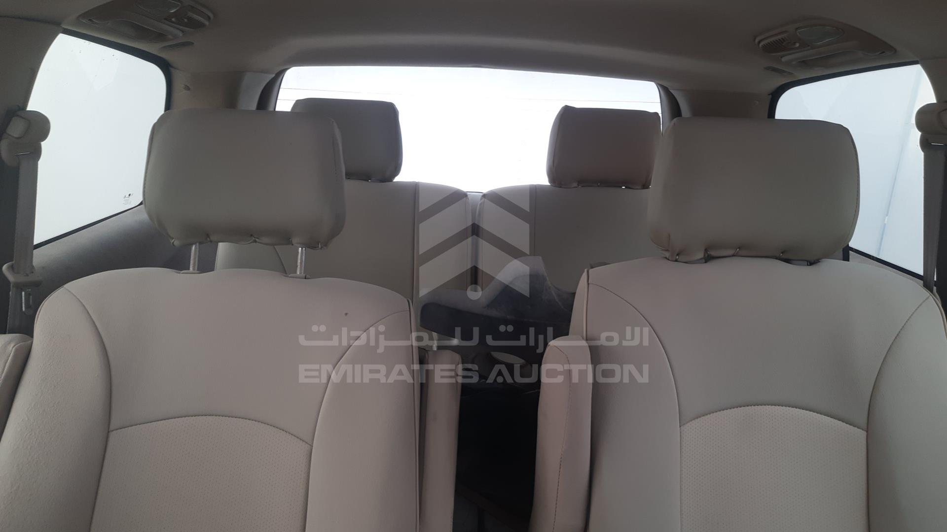2003 KIA CARNIVAL VIN: KNAUP755436369663