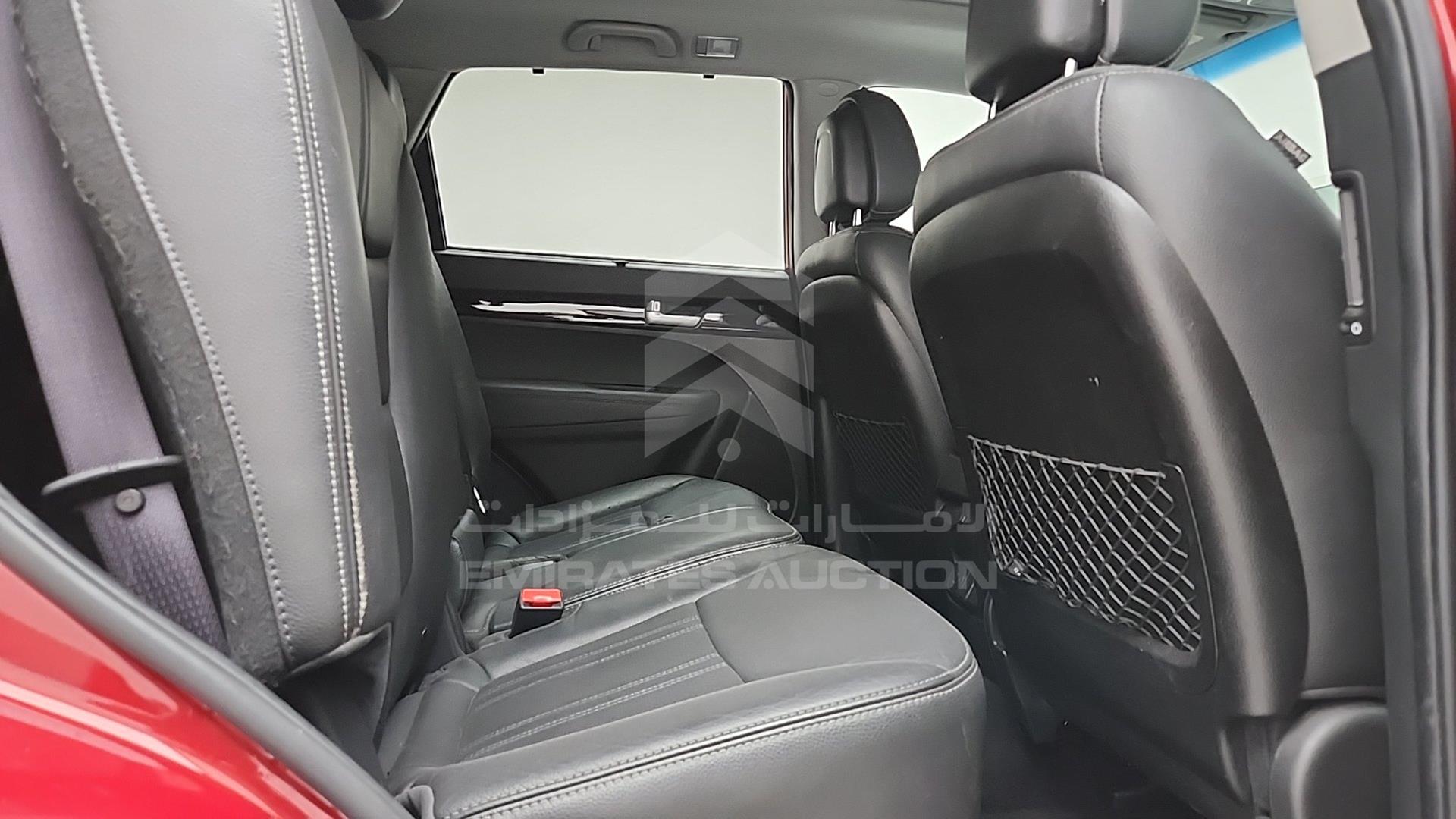 2015 KIA SORENTO VIN: 5XYKWDA70FG624569