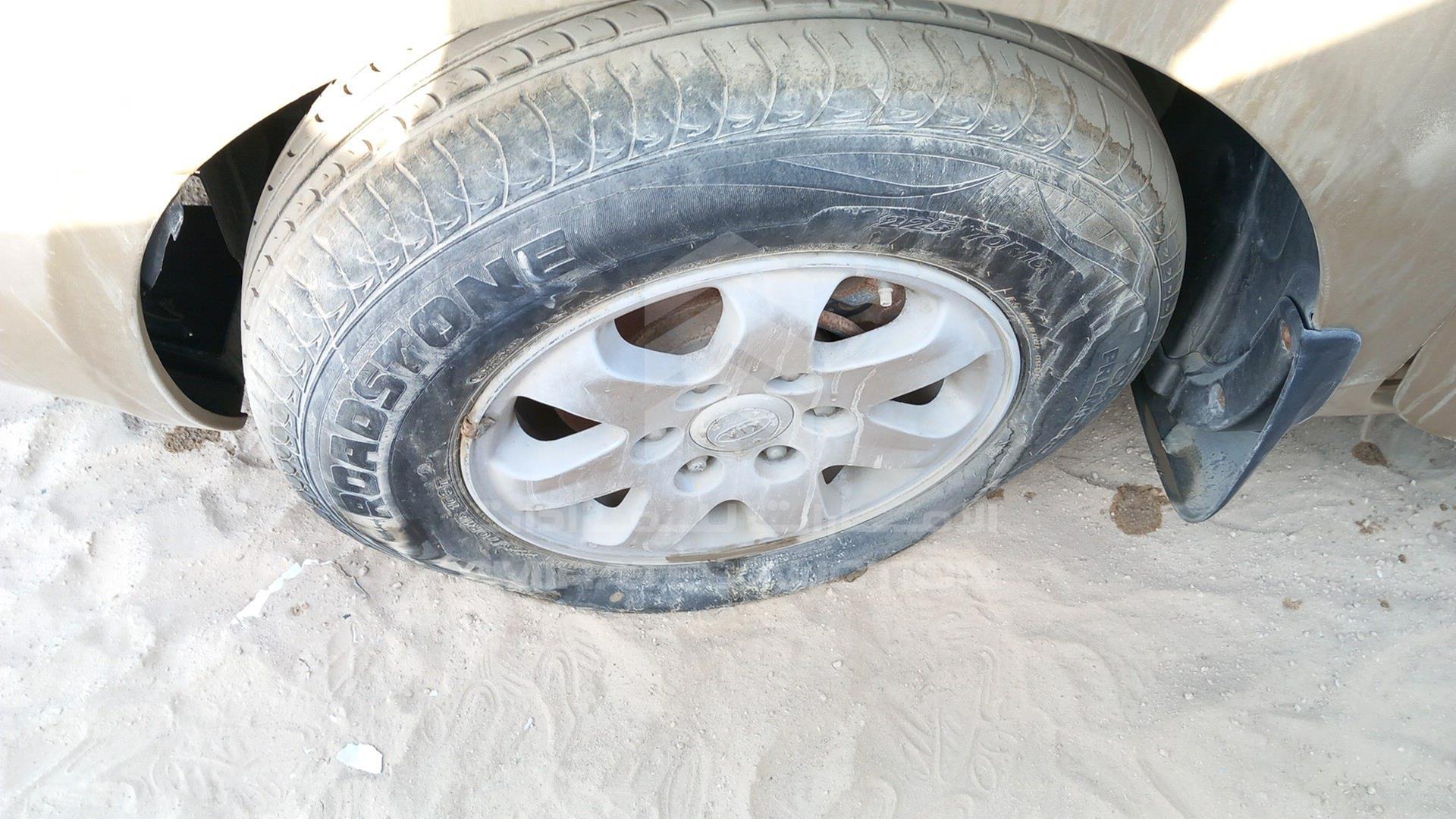 2008 KIA CARNIVAL VIN: KNAMB763986252972