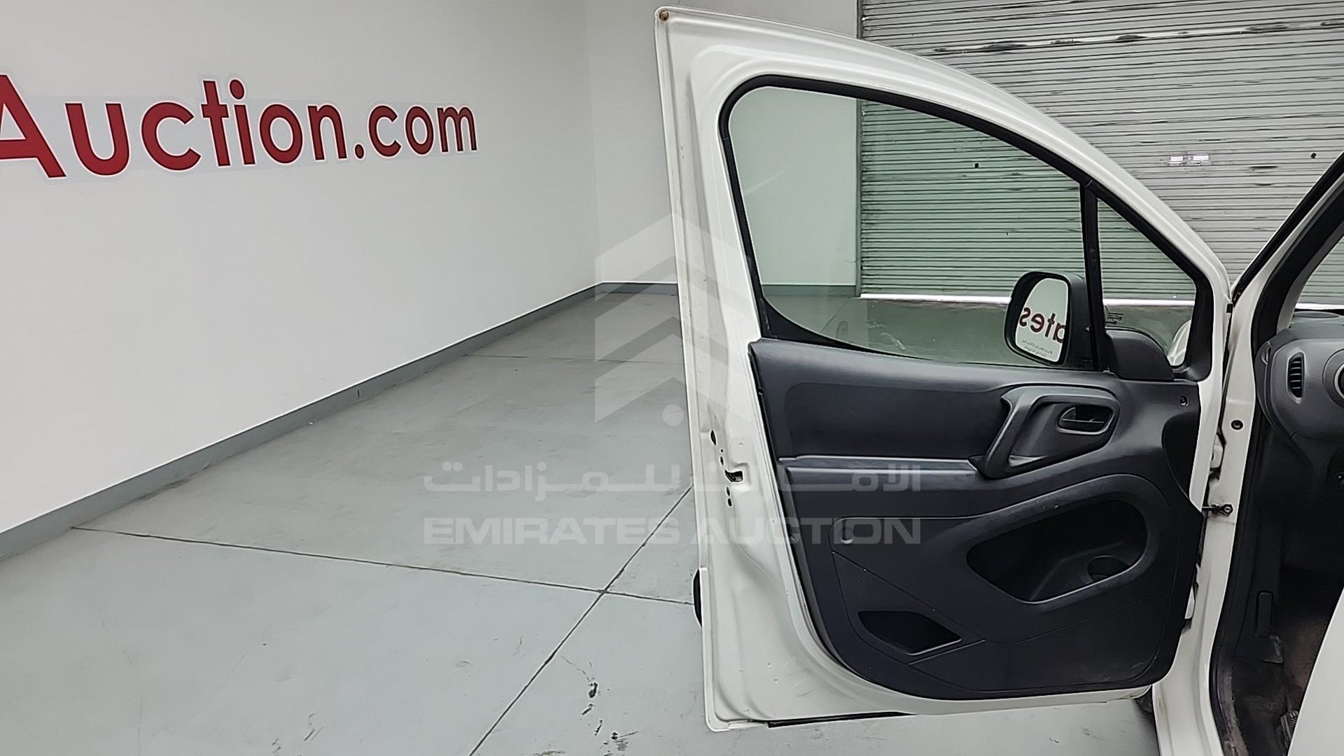 2015 PEUGEOT PARTNER VIN: VF37ENFU0FJ542828