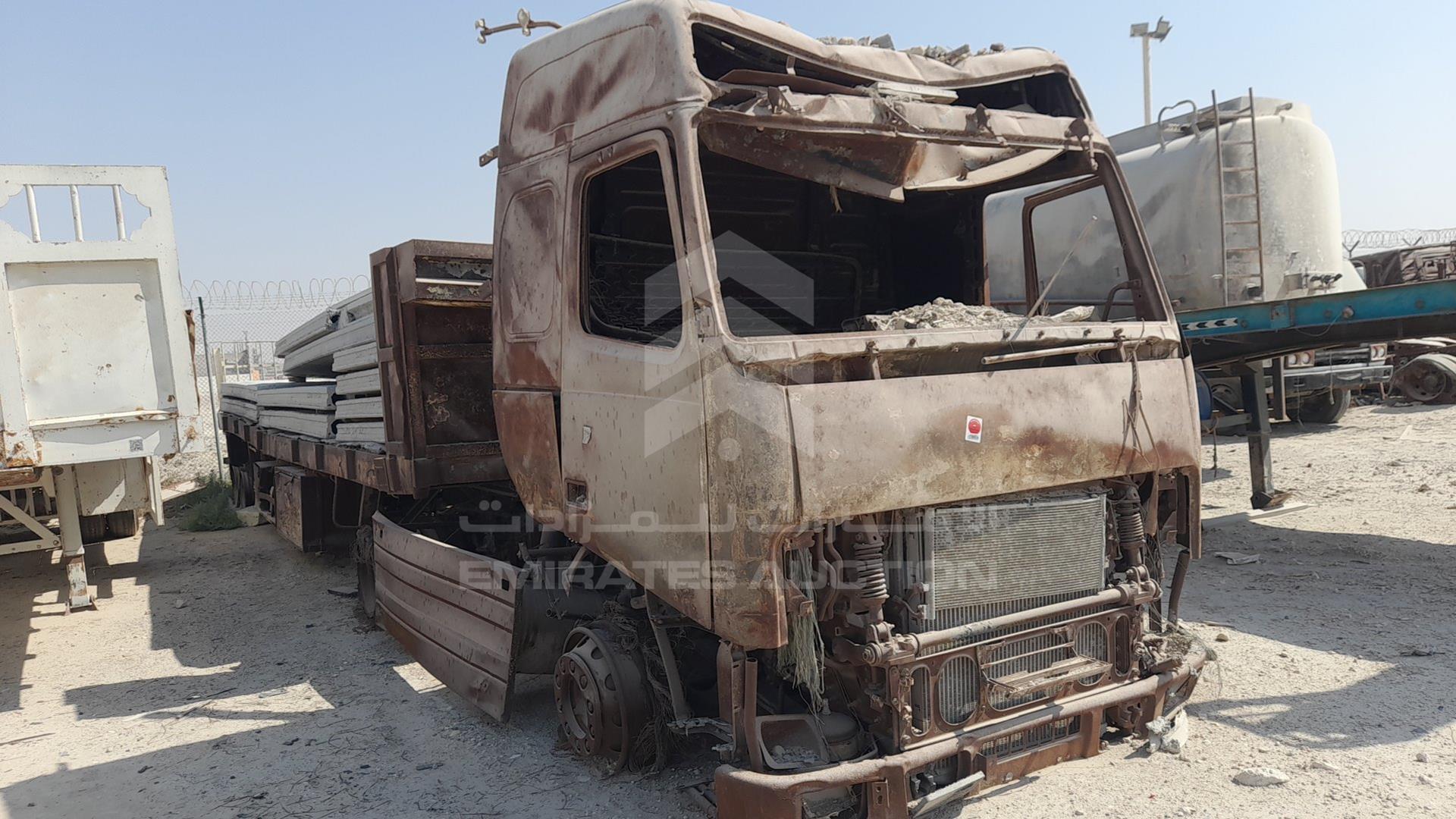 2000 VOLVO FH12 VIN: YV2A4DAA3YB237532