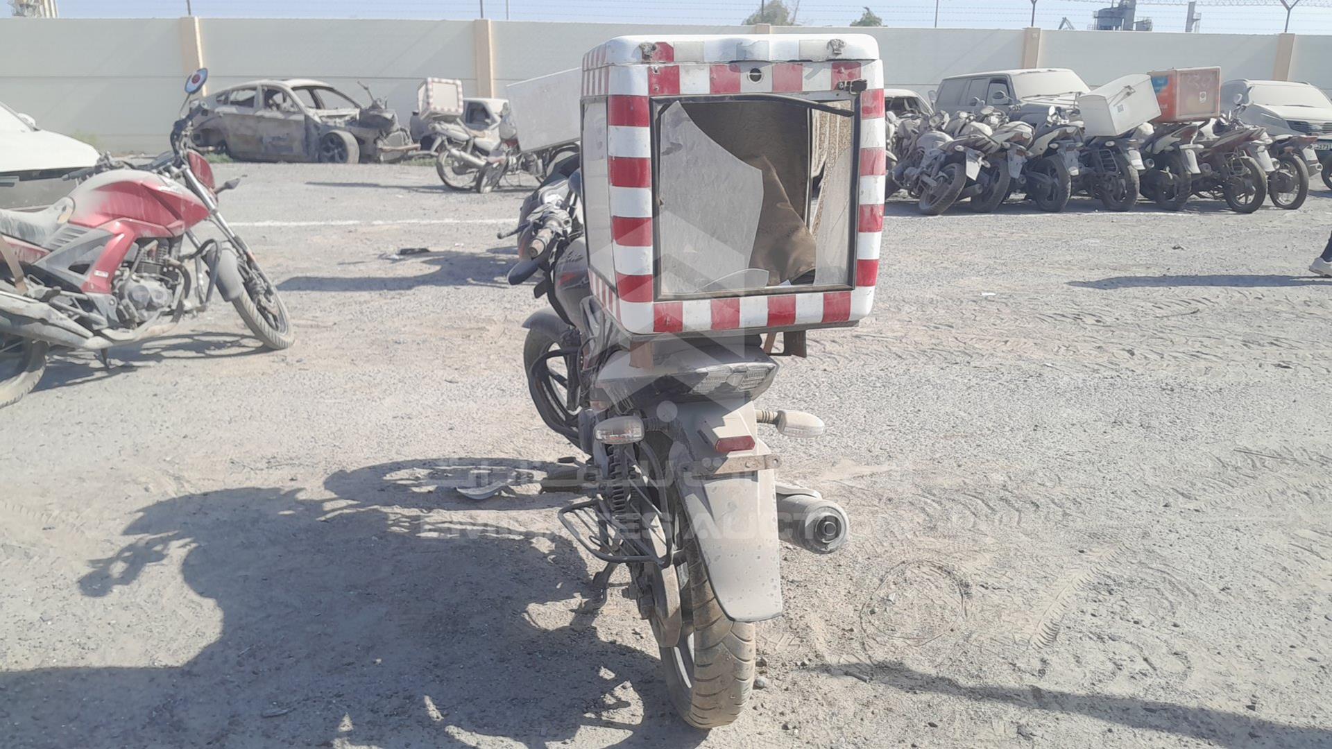 2018 BAJAJ 150 CC VIN: MD2A11CY8JWE44361