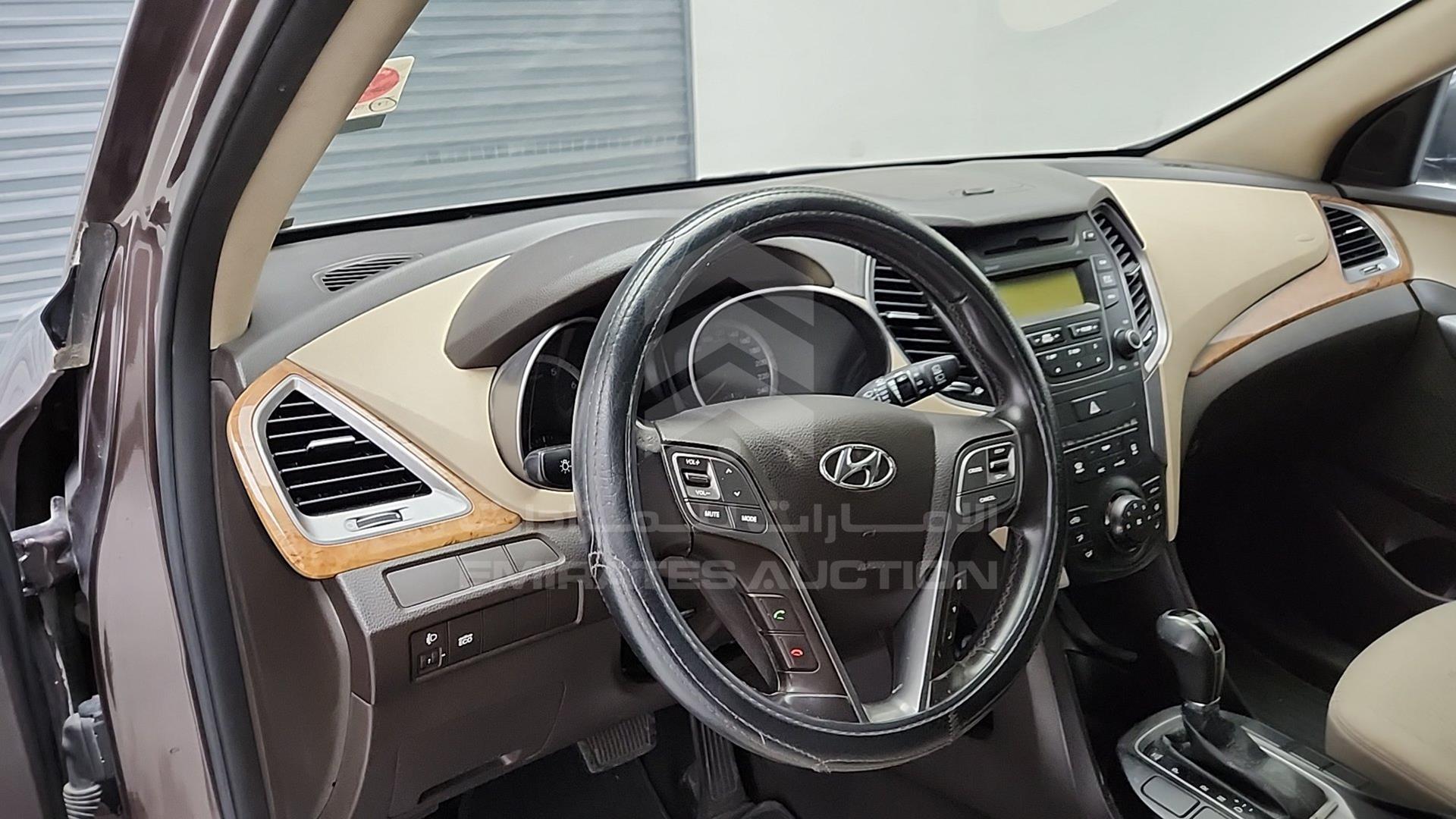 2014 HYUNDAI SANTA FE VIN: KMHST81CXEU154024