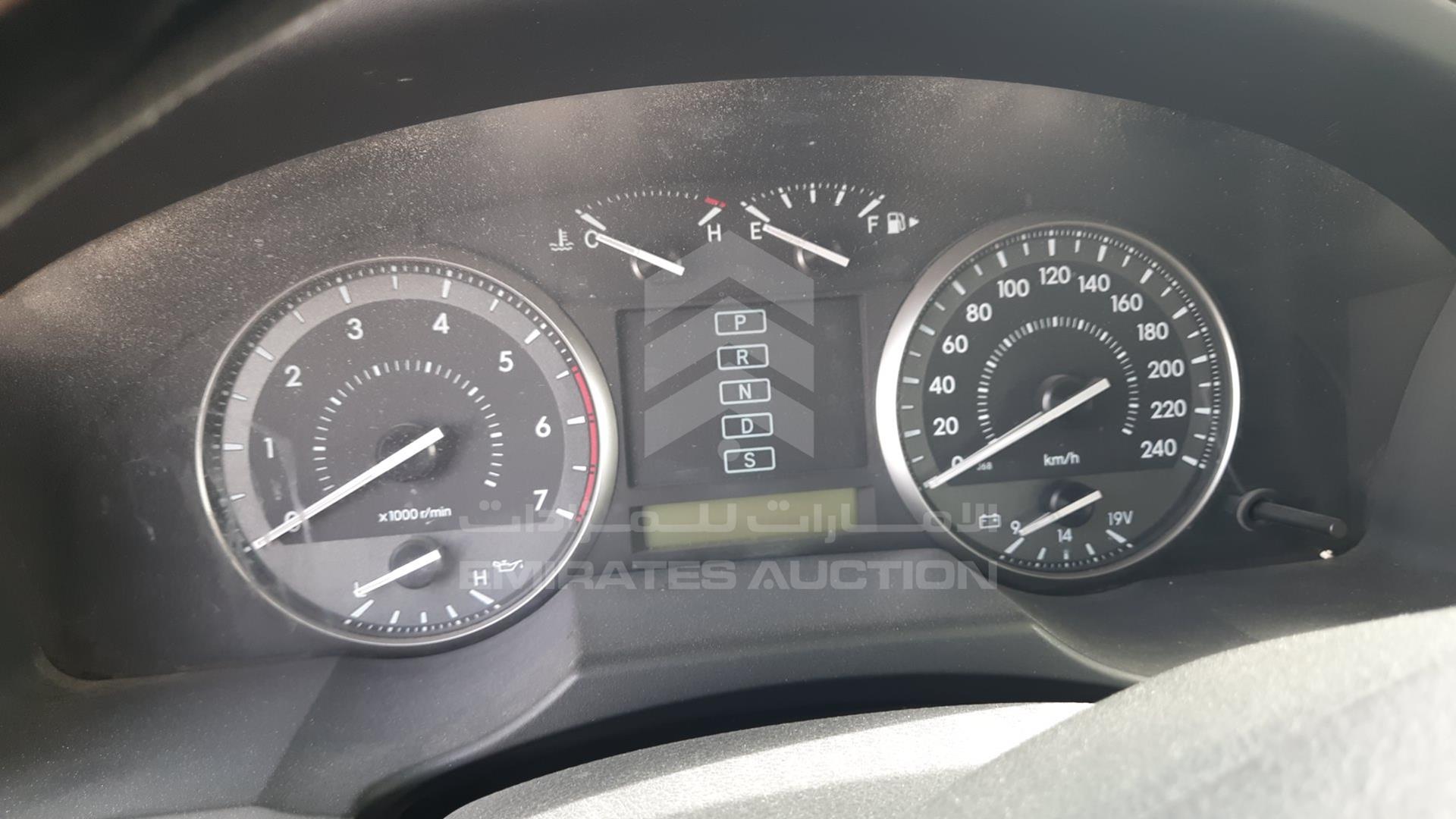 2011 TOYOTA LAND CRUISER VIN: JTMDU09J3B4033748